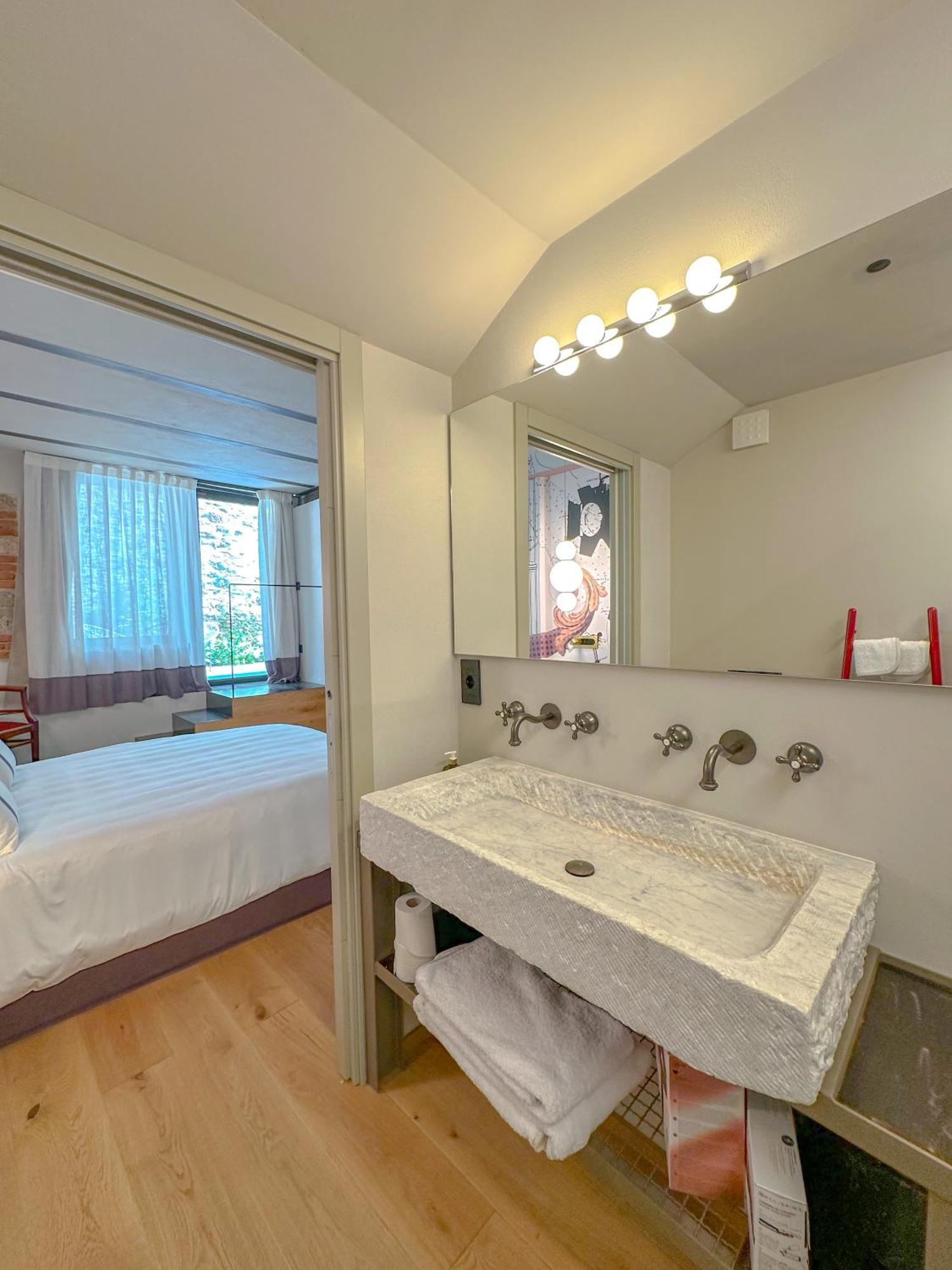 Pietrasanta Ai Teatri Bed & Breakfast Exterior photo